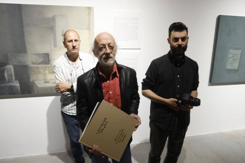 Agorreta, Lizarralde y Rayo firman las pinturas, textos y fotografías de la exposición 'Sastraka / Maleza', impulsada por Oihaneder.