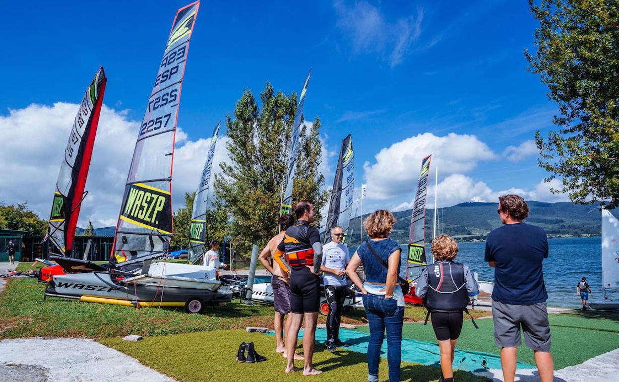 Instalaciones del Club Náutico de Vitoria.