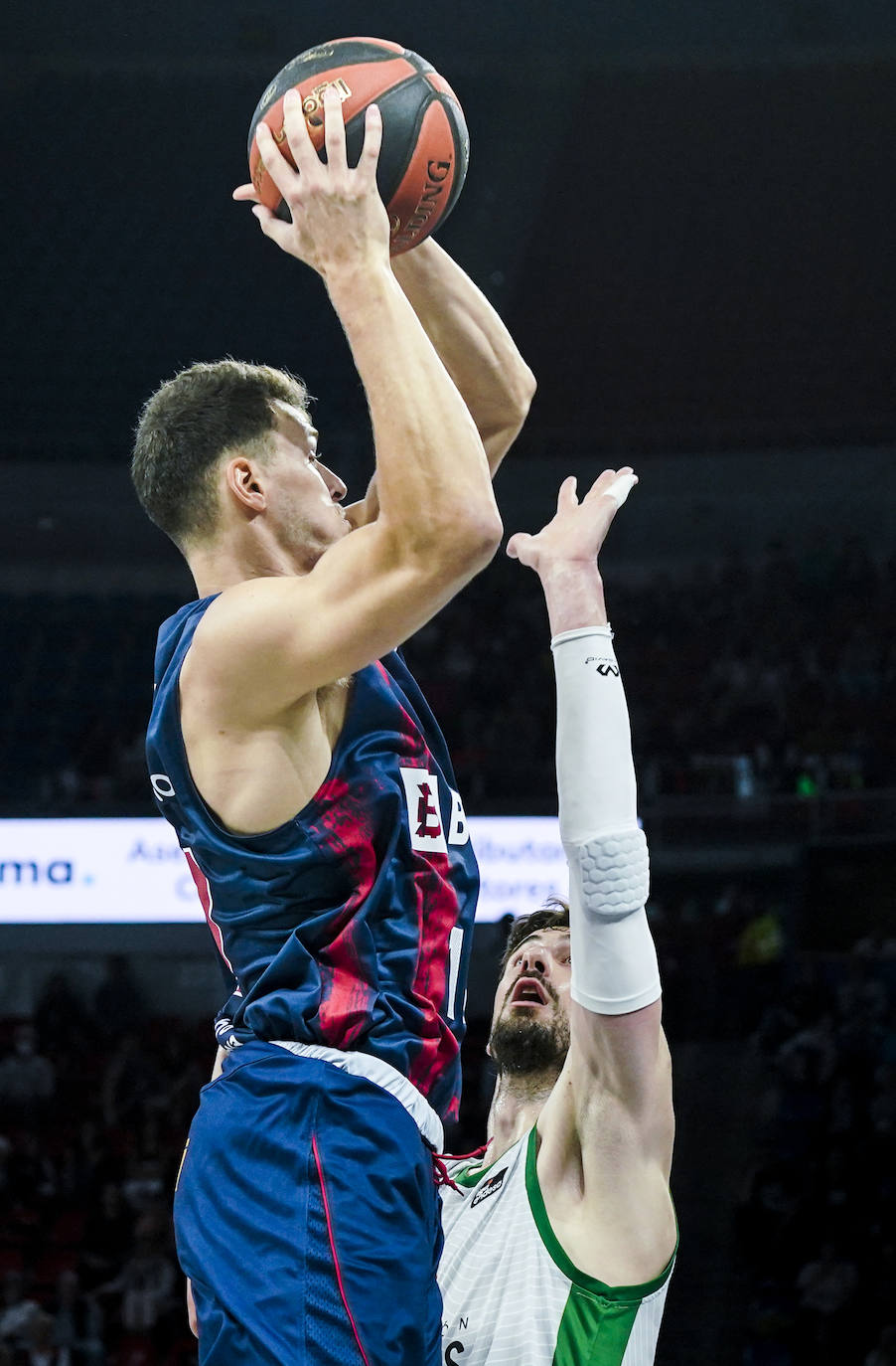 Fotos: Las mejores fotos del Baskonia - Joventut