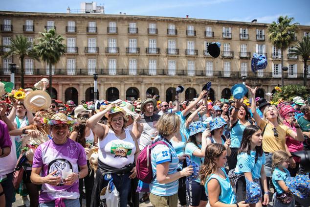 Fotos: Las comparsas de Bilbao calientan motores para la Aste Nagusia