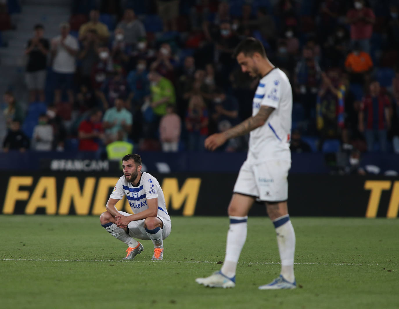 Fotos: Levante - Alavés, en imágenes