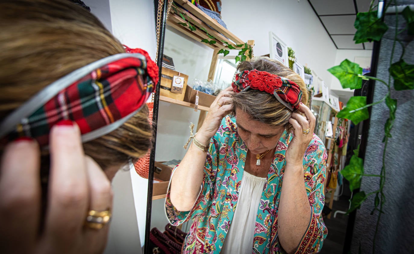 Fotos: Una tienda con diez firmas de mujeres artesanas abre sus puertas frente al Museo de Bellas Artes