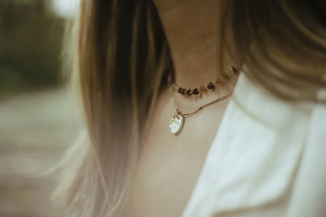 Fotos: Una profesora de Algorta crea originales jarrones inspirados en las historias de sus alumnos