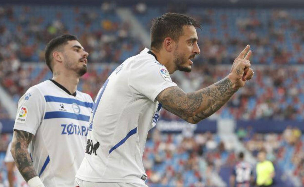 Joselu se despide del Alavés: «Gracias por estos tres años»