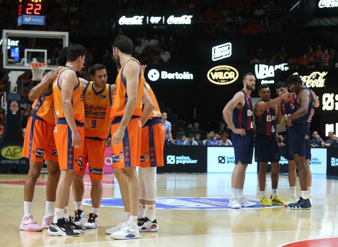 Fotos: Las mejores imágenes del Valencia - Baskonia