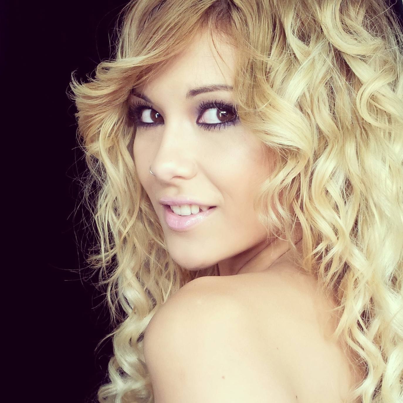 Fotos: Naia, la &#039;influencer&#039; vasca que triunfa con sus trucos para melenas rizadas