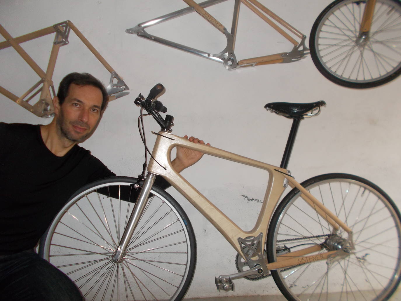 Fotos: Las bicicletas de madera más &#039;cool&#039; de Bizkaia vuelven con fuerza