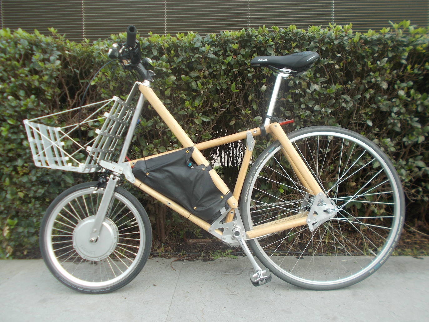 Fotos: Las bicicletas de madera más &#039;cool&#039; de Bizkaia vuelven con fuerza