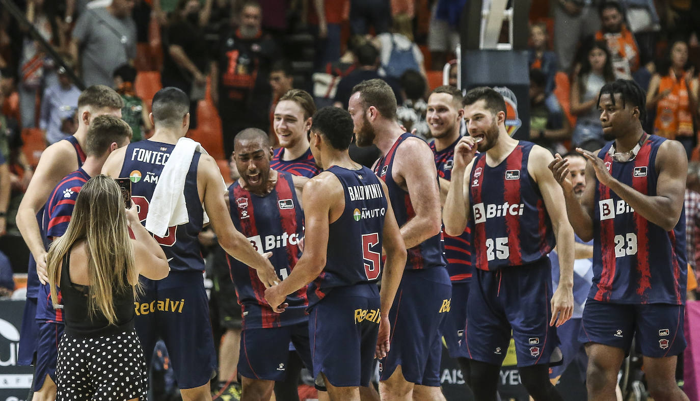 Fotos: Las mejores imágenes del Valencia - Baskonia