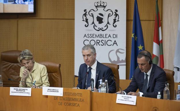 El lehendakari, Iñigo Urkullu, interviene este lunes en la asamblea corsa.