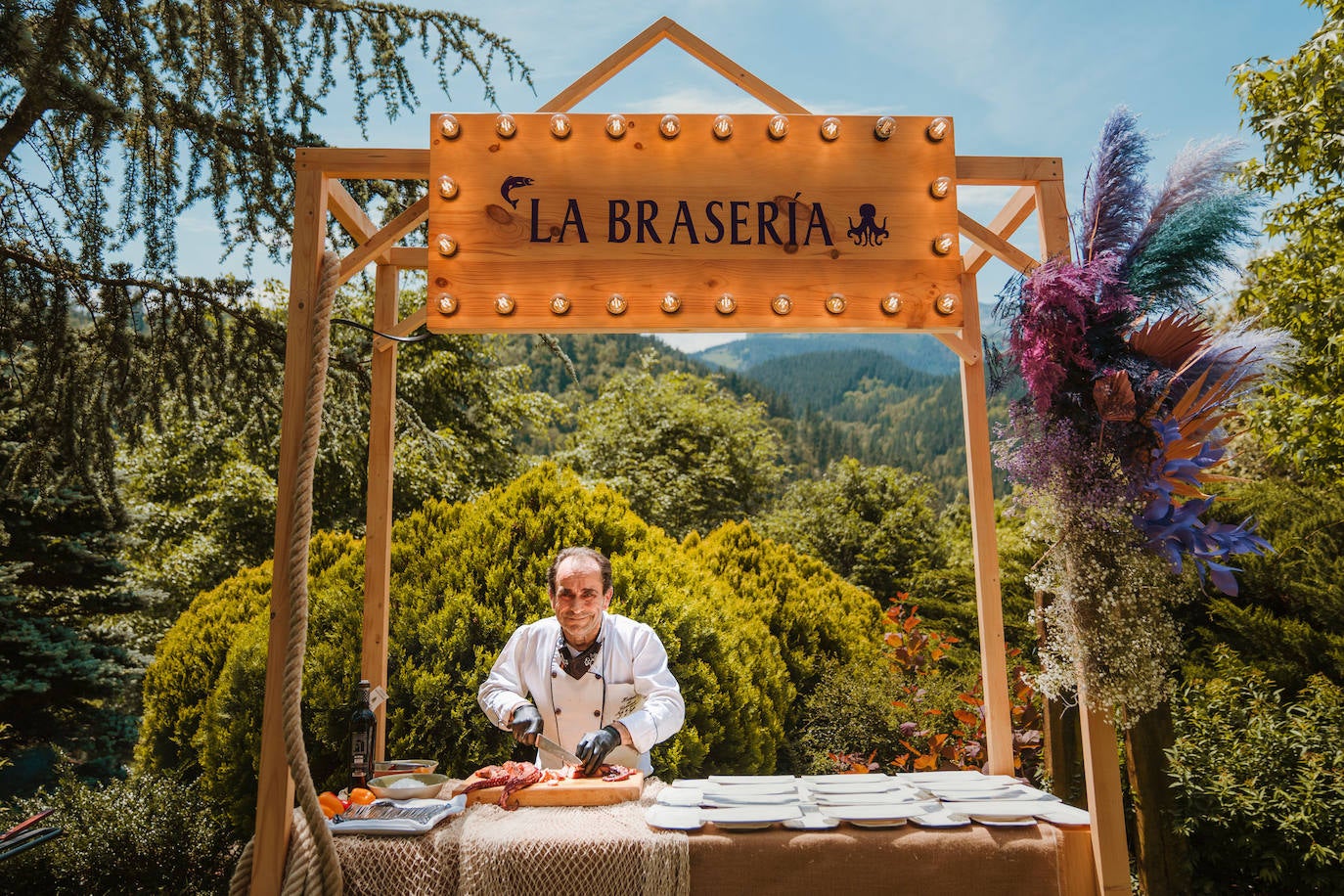 Fotos: La boda circense de Isma, de &#039;El Conquistador del Caribe&#039;, e Iraia en el Valle de Arratia