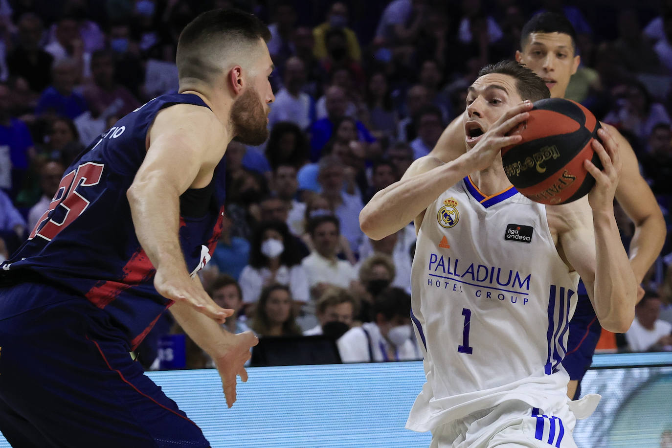 Fotos: Las mejores imágenes del Real Madrid - Baskonia