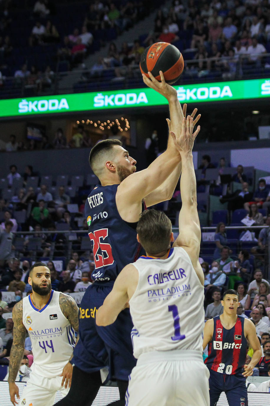 Fotos: Las mejores imágenes del Real Madrid - Baskonia
