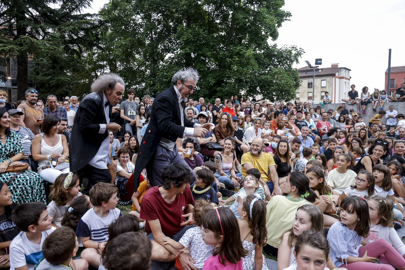 Fotos: Así ha sido el sábado cargado de espectáculos por Kaldearte en Vitoria