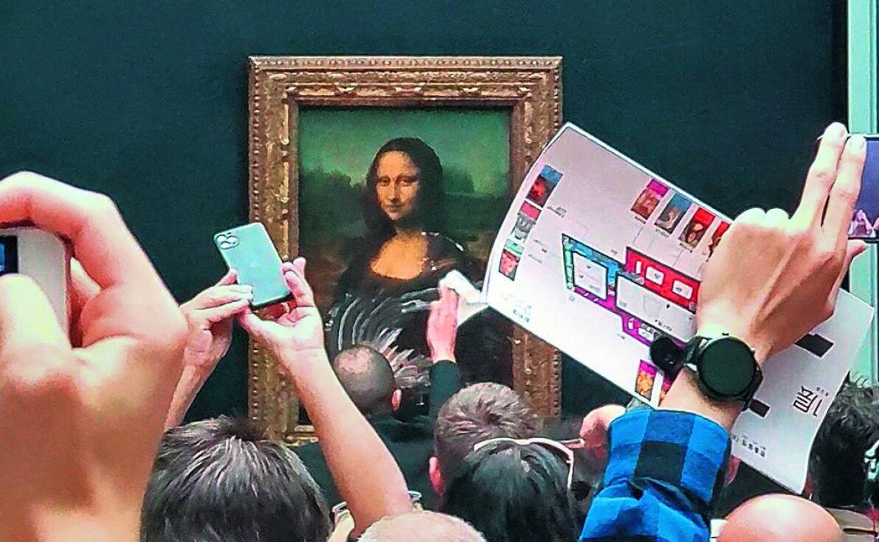 Atacando a 'La Gioconda'