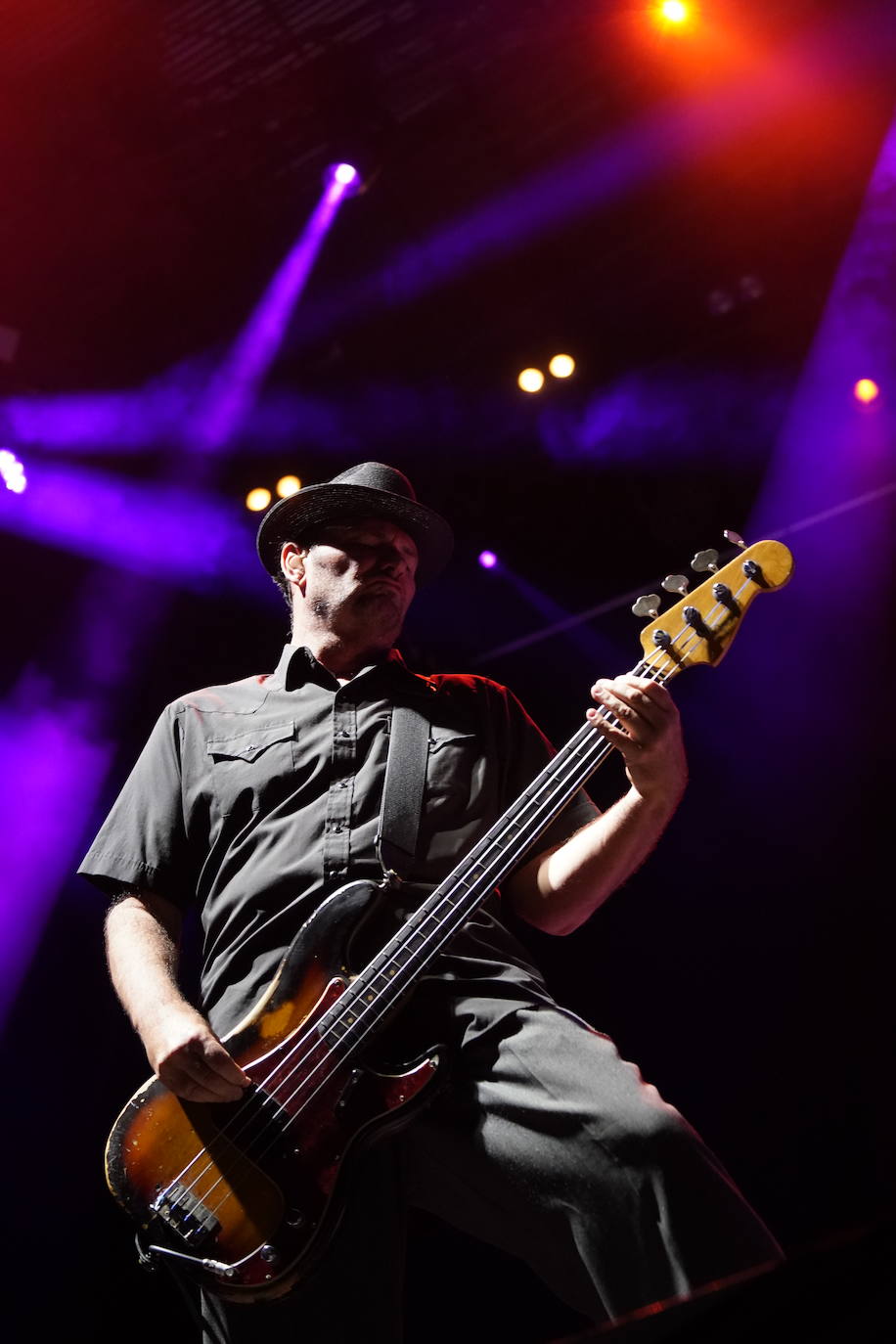 Fotos: Ilegales agotan la segunda noche del Azkena