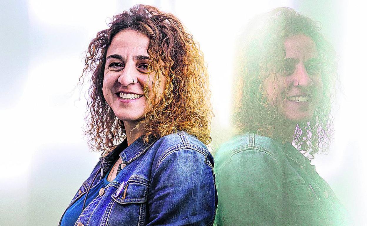 Elena Blasco, ayer en una sala del Palacio Euskalduna. 