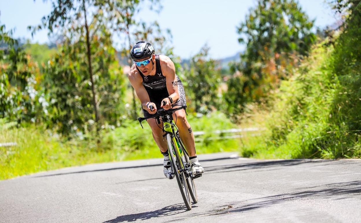 Raúl Pérez triatleta.