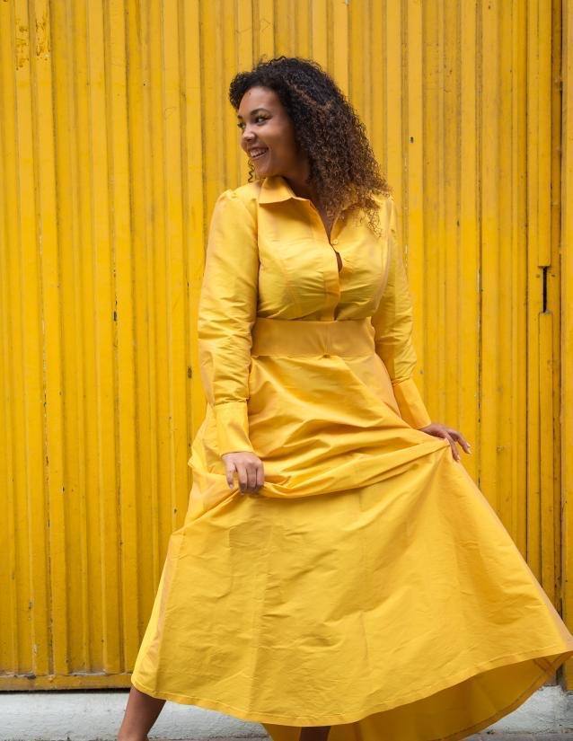 Fotos: Marina, la diseñadora bilbaína que se ha propuesto vestir de color a las personas con tallas grandes