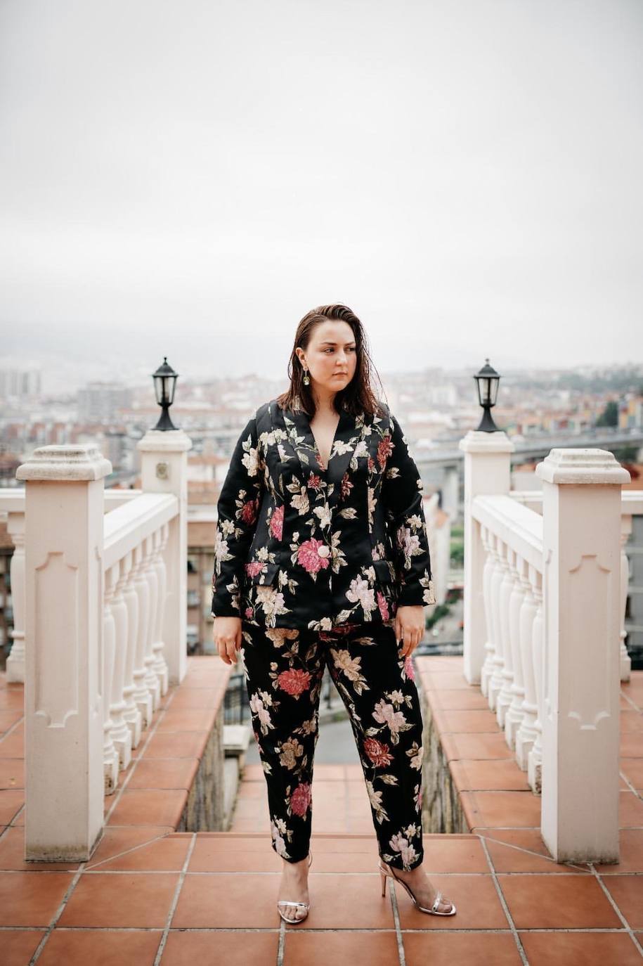 Fotos: Marina, la diseñadora bilbaína que se ha propuesto vestir de color a las personas con tallas grandes