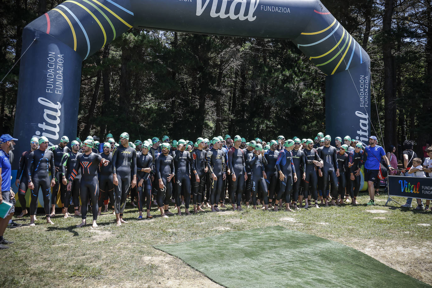 Fotos: Las mejores imágenes del triatlón de Legutio
