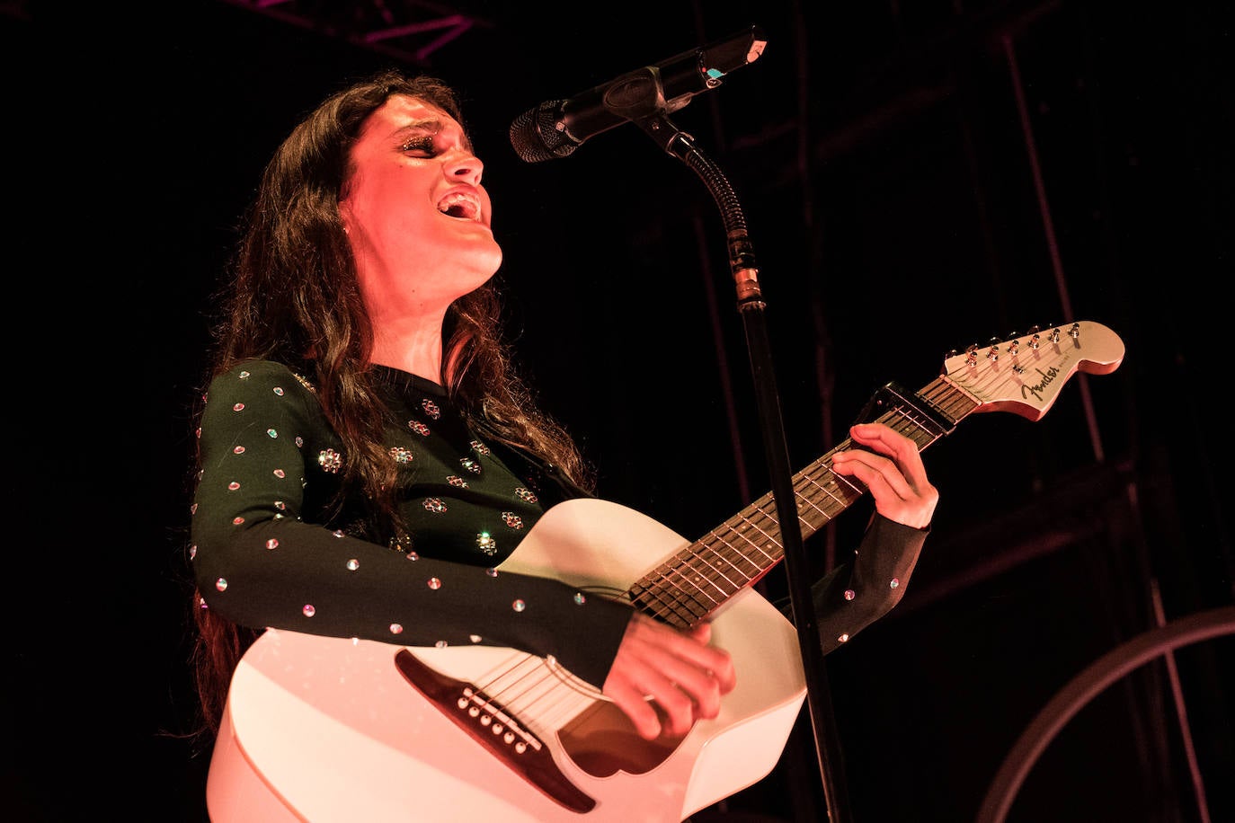 Fotos: Amaia Romero da un concierto especial en Ereaga