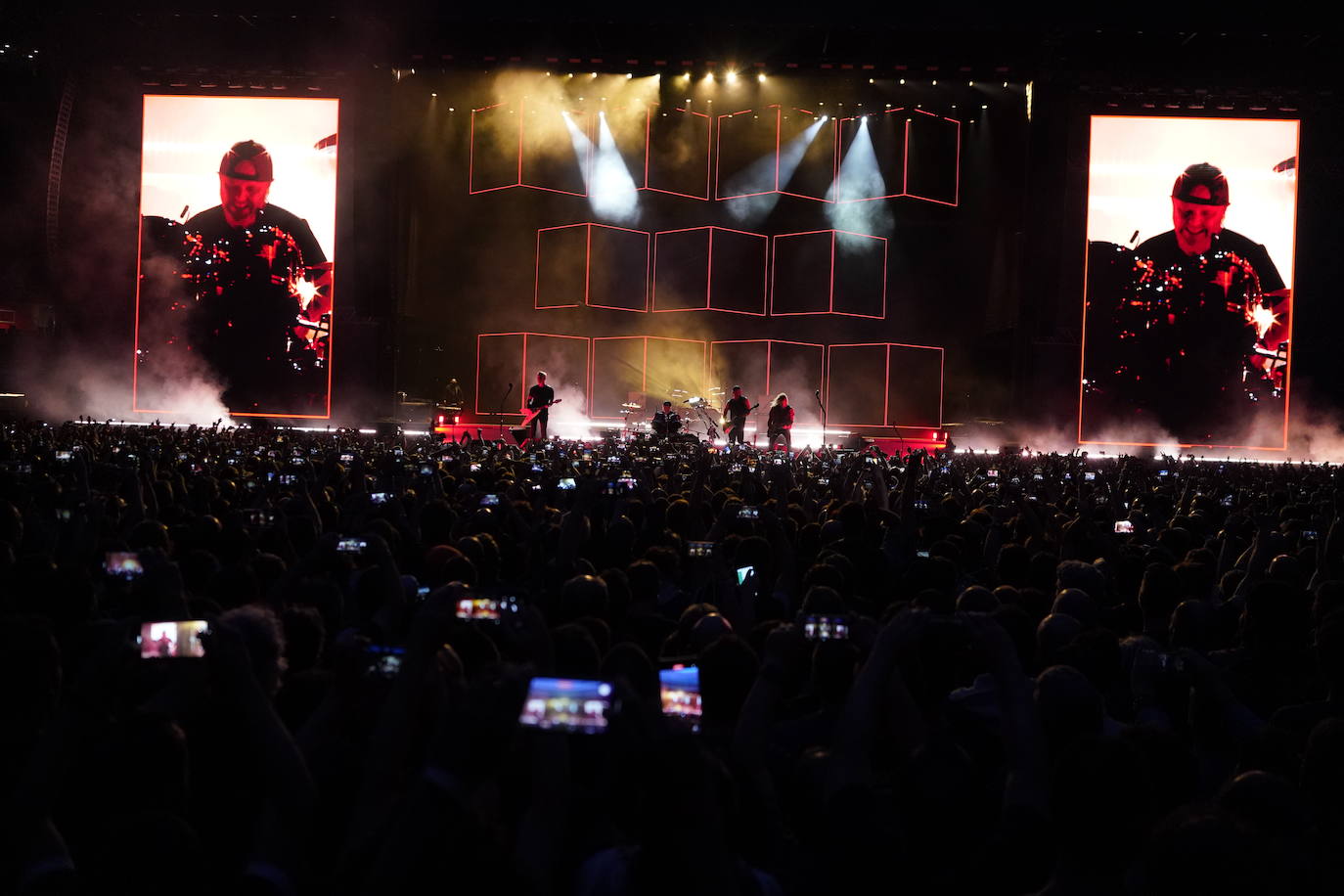 Fotos: El rock inmortal de Metallica inunda San Mamés
