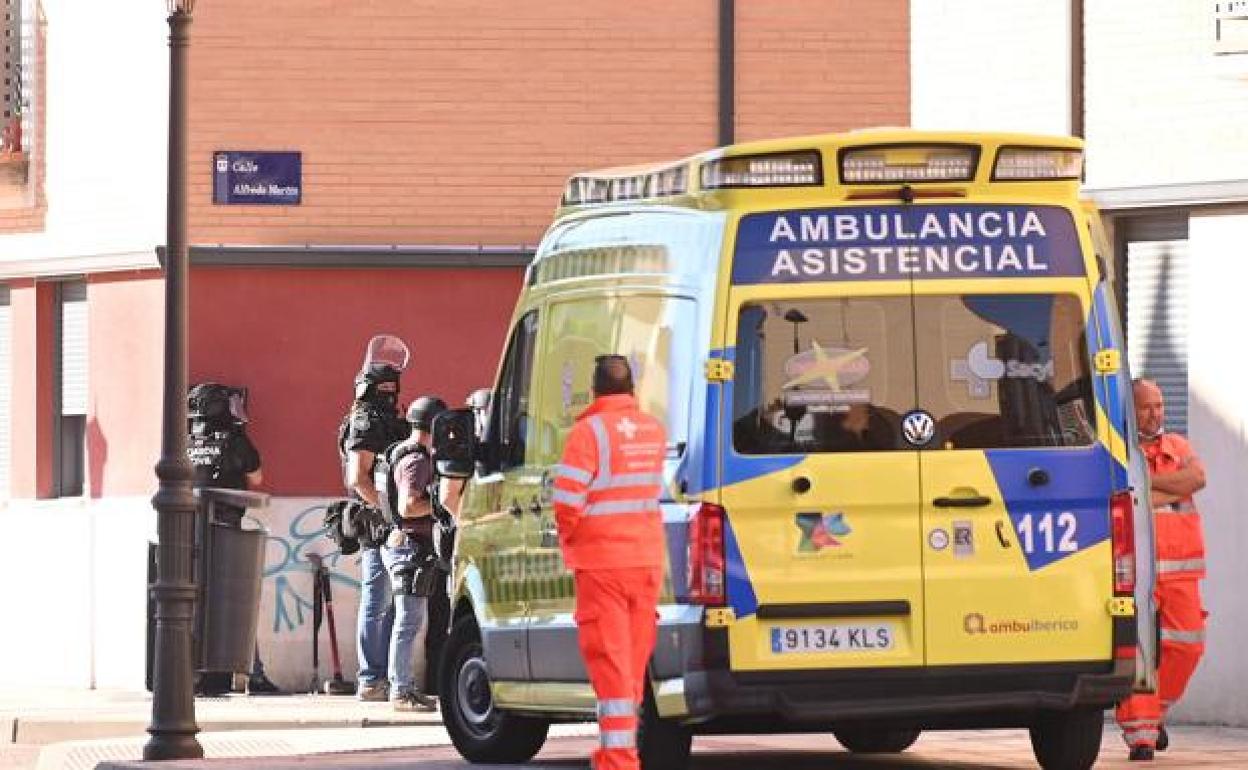 El agente tuvo que ser evacuado en ambulancia al Hospital Clínico de Valladolid