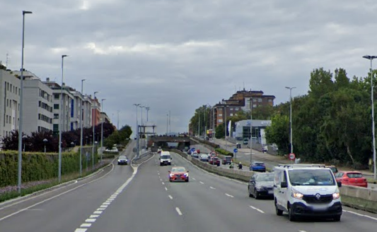 Salida por Artaza en La Avanzada a la altura de Leioa.