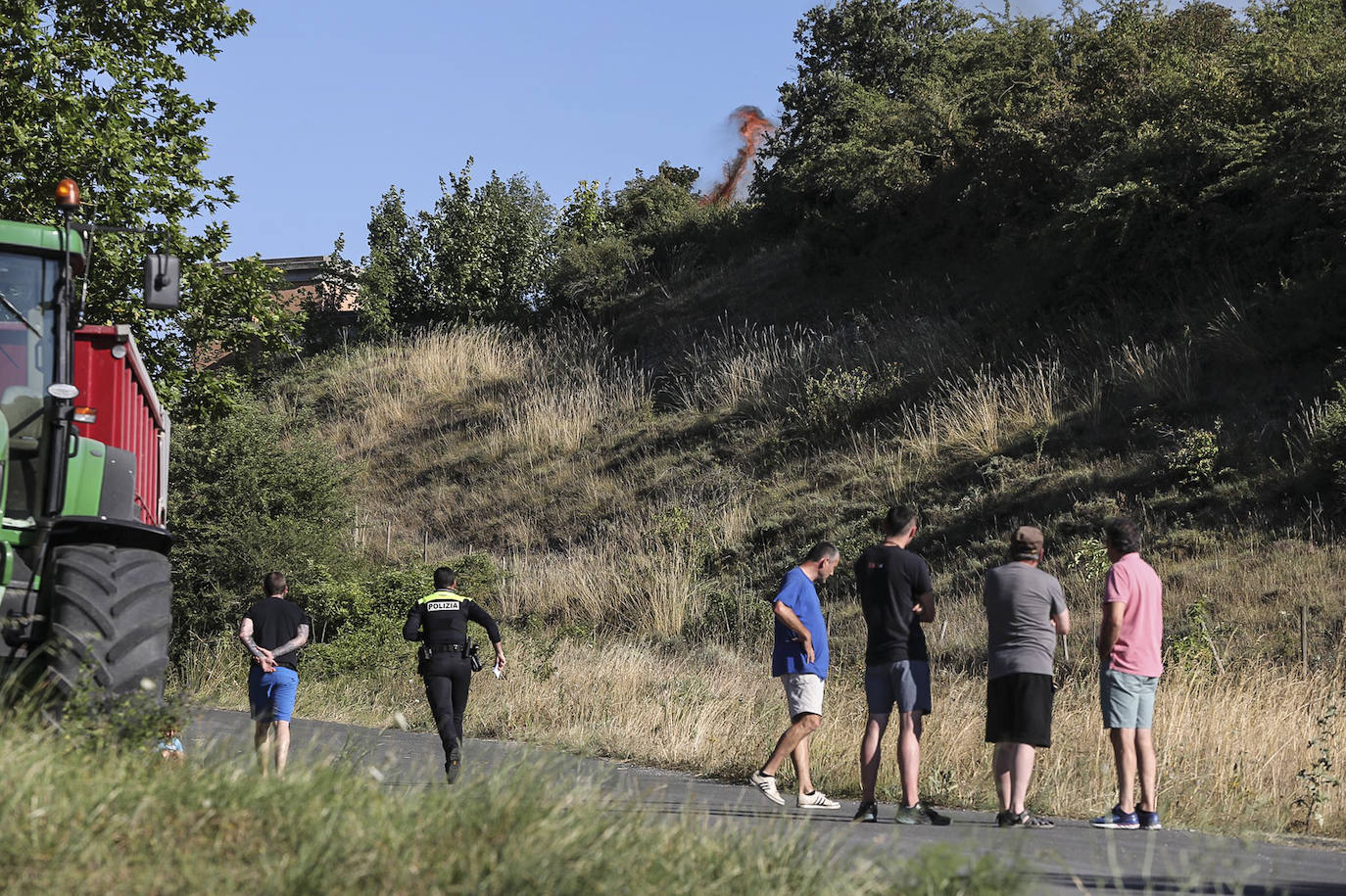 Fotos: El incendio de Mendiola, en imágenes