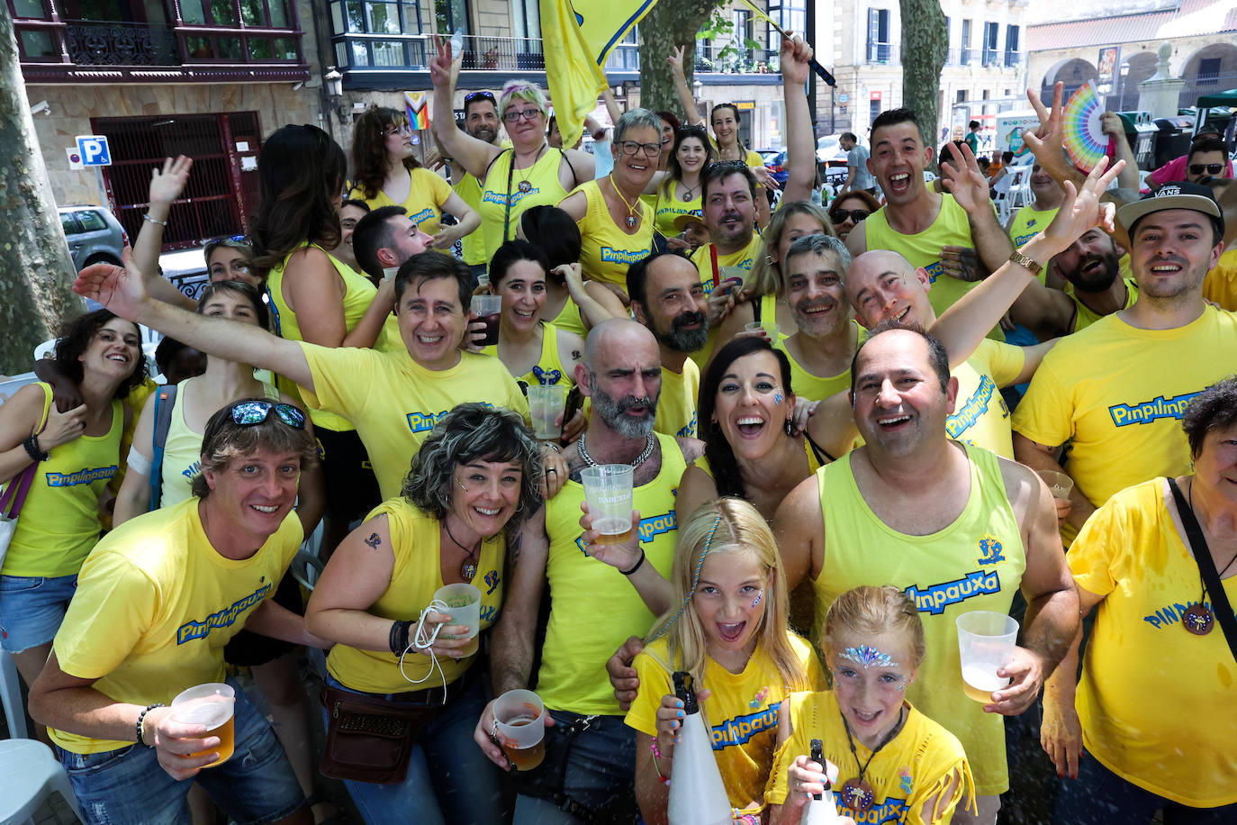 Fotos: Las comparsas de Bilbao celebran su día a un mes de Aste Nagusia