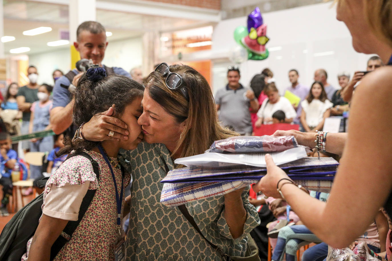 Fotos: Así ha sido la llegada de los niños saharauis a Álava