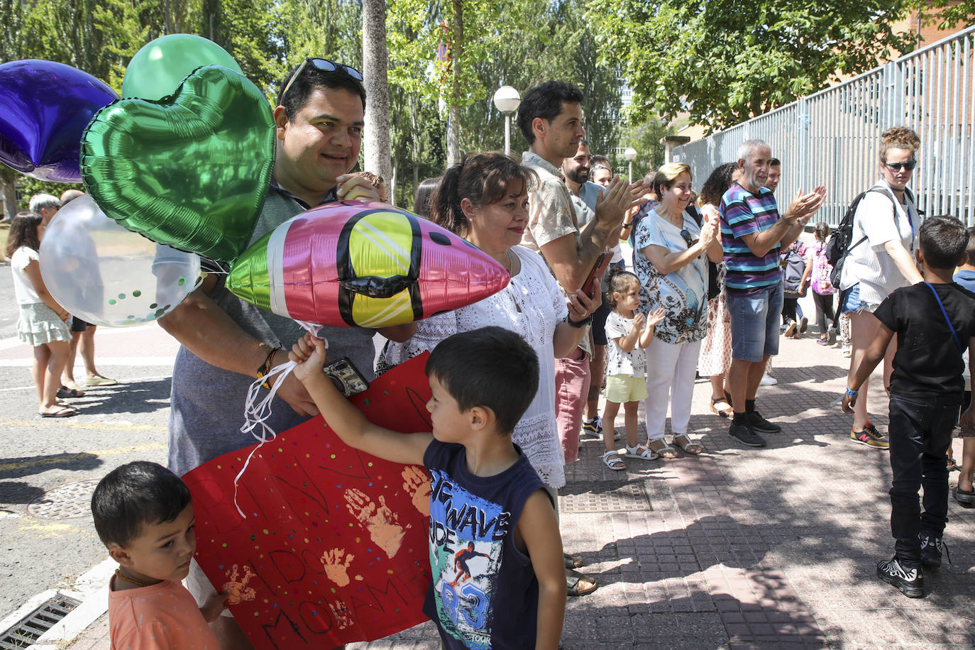 Fotos: Así ha sido la llegada de los niños saharauis a Álava