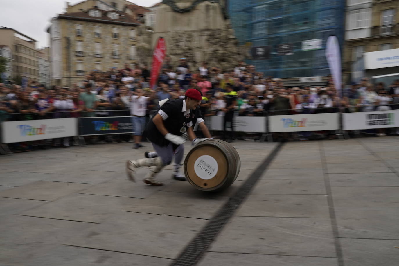 Fotos: Así ha transcurrido la Carrera de Barricas