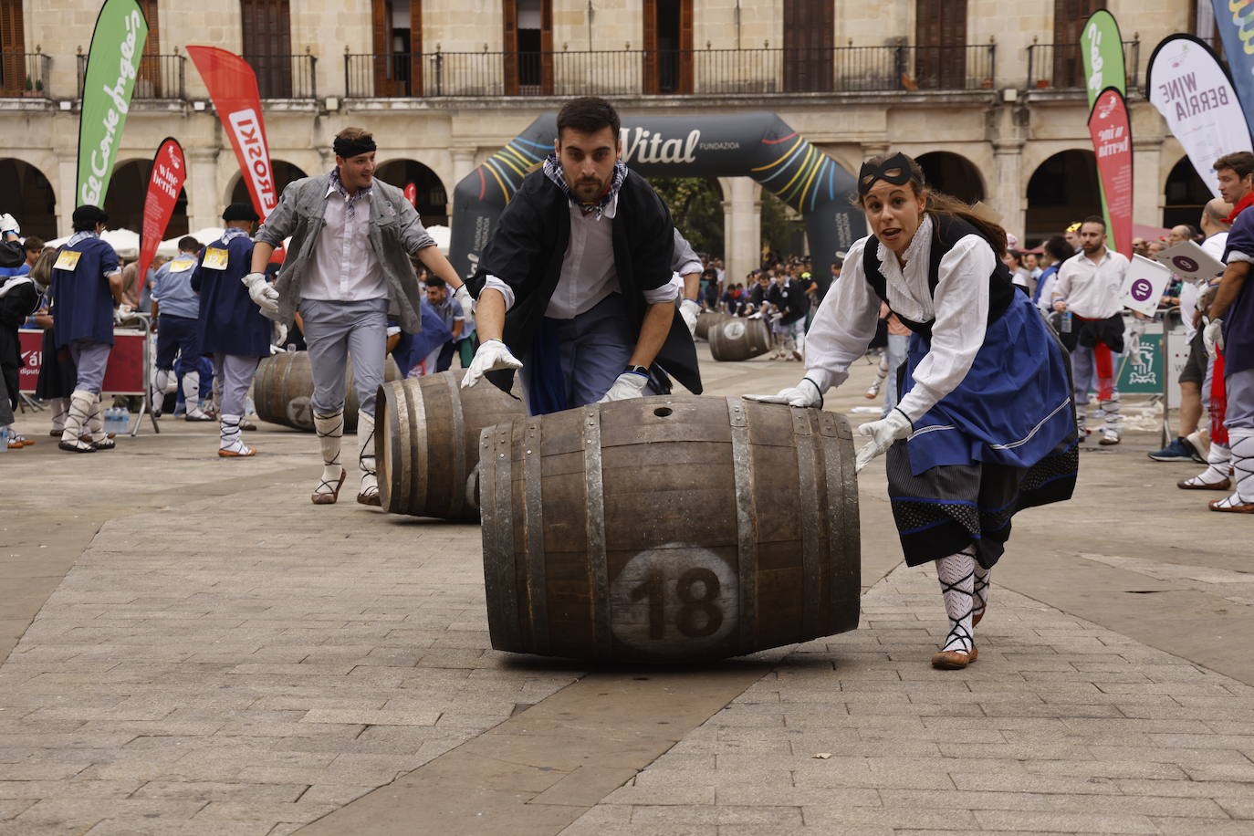 Fotos: Así ha transcurrido la Carrera de Barricas
