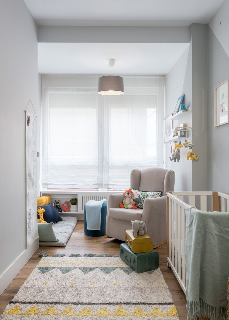 Fotos: Un piso viejo del Ensanche convertido en una casa de revista para un matrimonio y su hijo