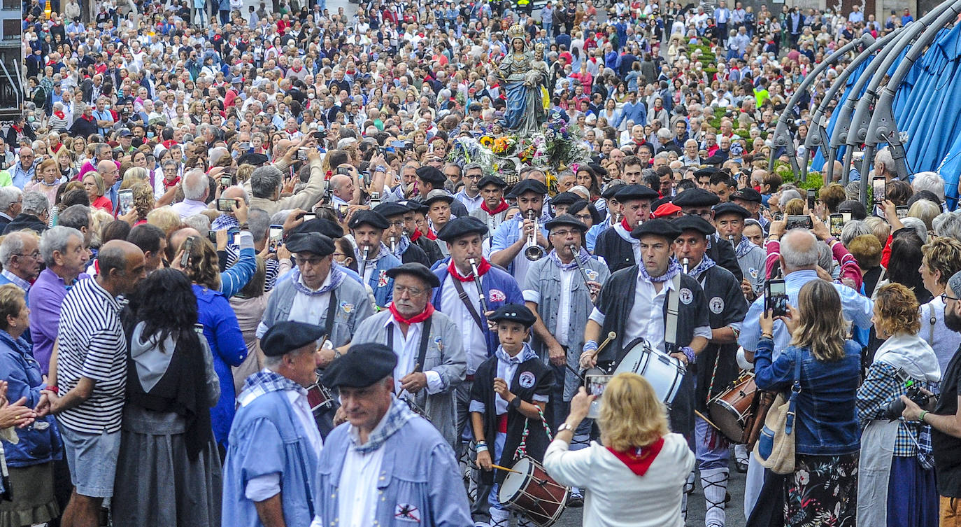 Fotos: El Rosario de la Aurora, en imágenes