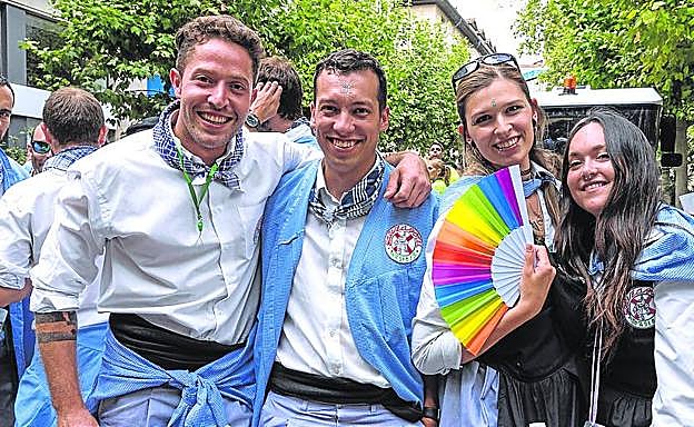 Sergio Fernández, Andoni de la Rivas, Paula Slavkov y Silvia Mardones. 