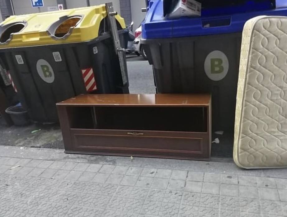 Fotos: &#039;Stooping&#039;, el fenómeno de recuperar muebles de la basura por Instagram que arrasa en Bilbao