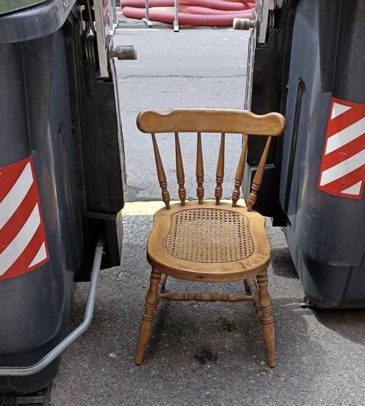Stooping', el fenómeno de recuperar muebles de la basura por Instagram