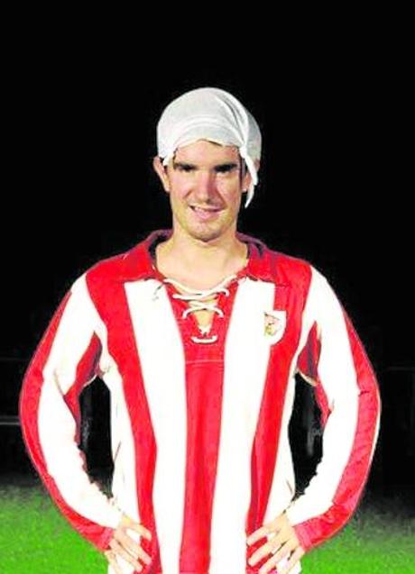 Imagen - Lander Otaola volverá a ponerse la camiseta de Pichichi, esta vez para actuar en la Gran Vía. 