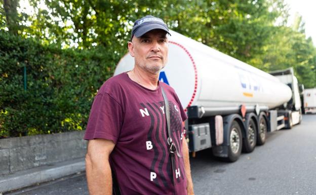 Svetozar Todorov transporta un camión cisterna cargado con etanol de Salamanca a Burdeos.