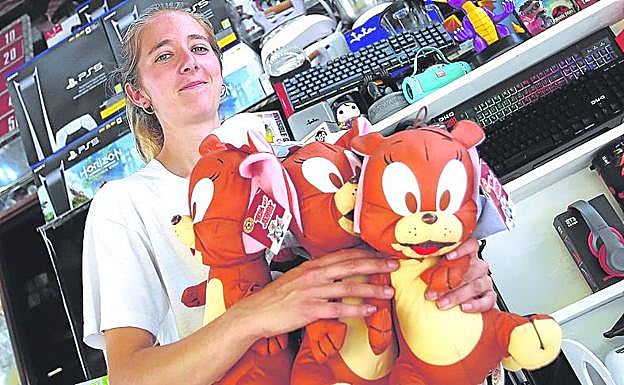 Parque Etxebarria. Los feriantes también regresan 3 años después. 