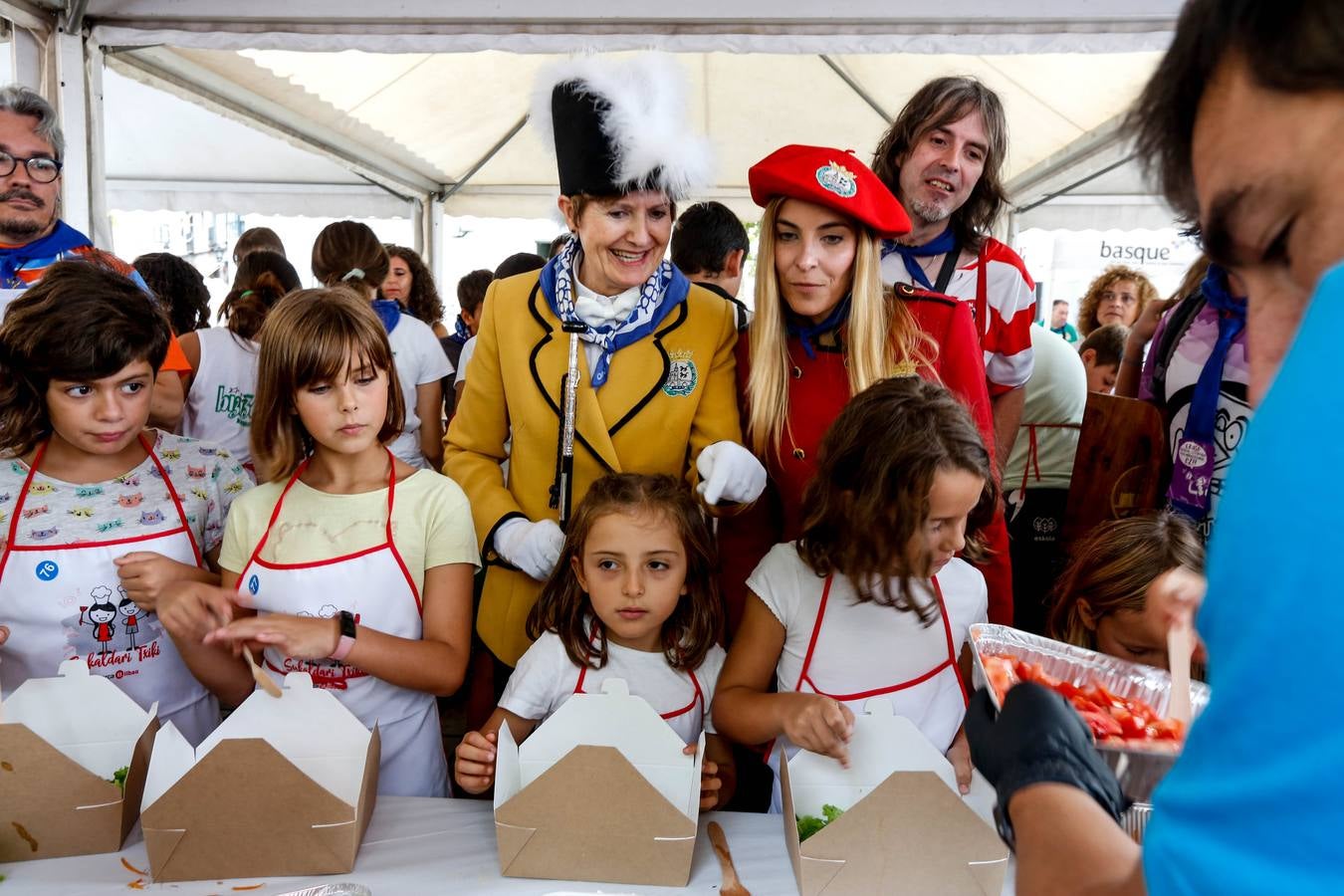 Fotos: Taller de cocina infantil, Bilbainadas y las mejores imágenes de hoy