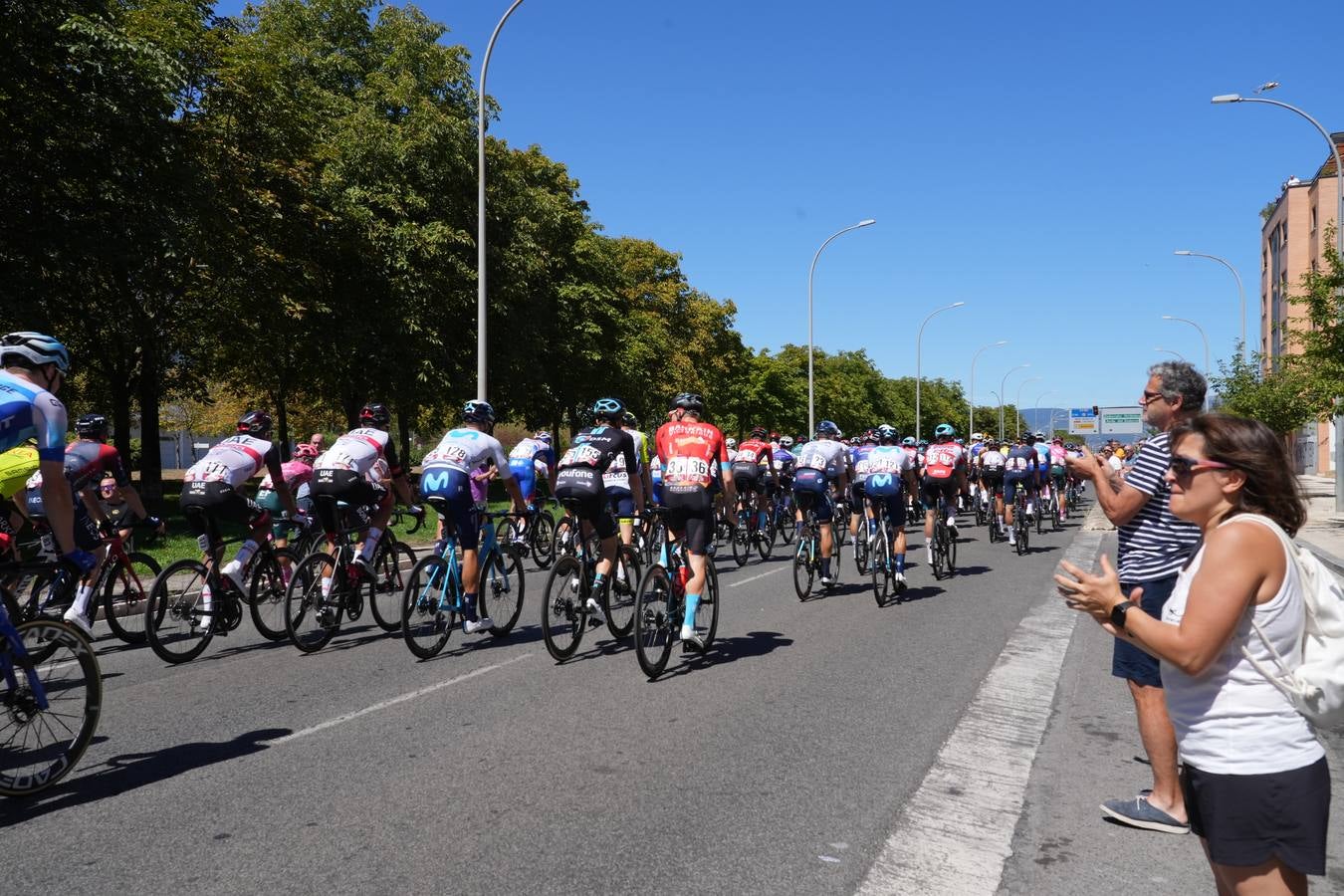 Fotos: Las mejores fotos de la cuarta etapa de La Vuelta en Álava