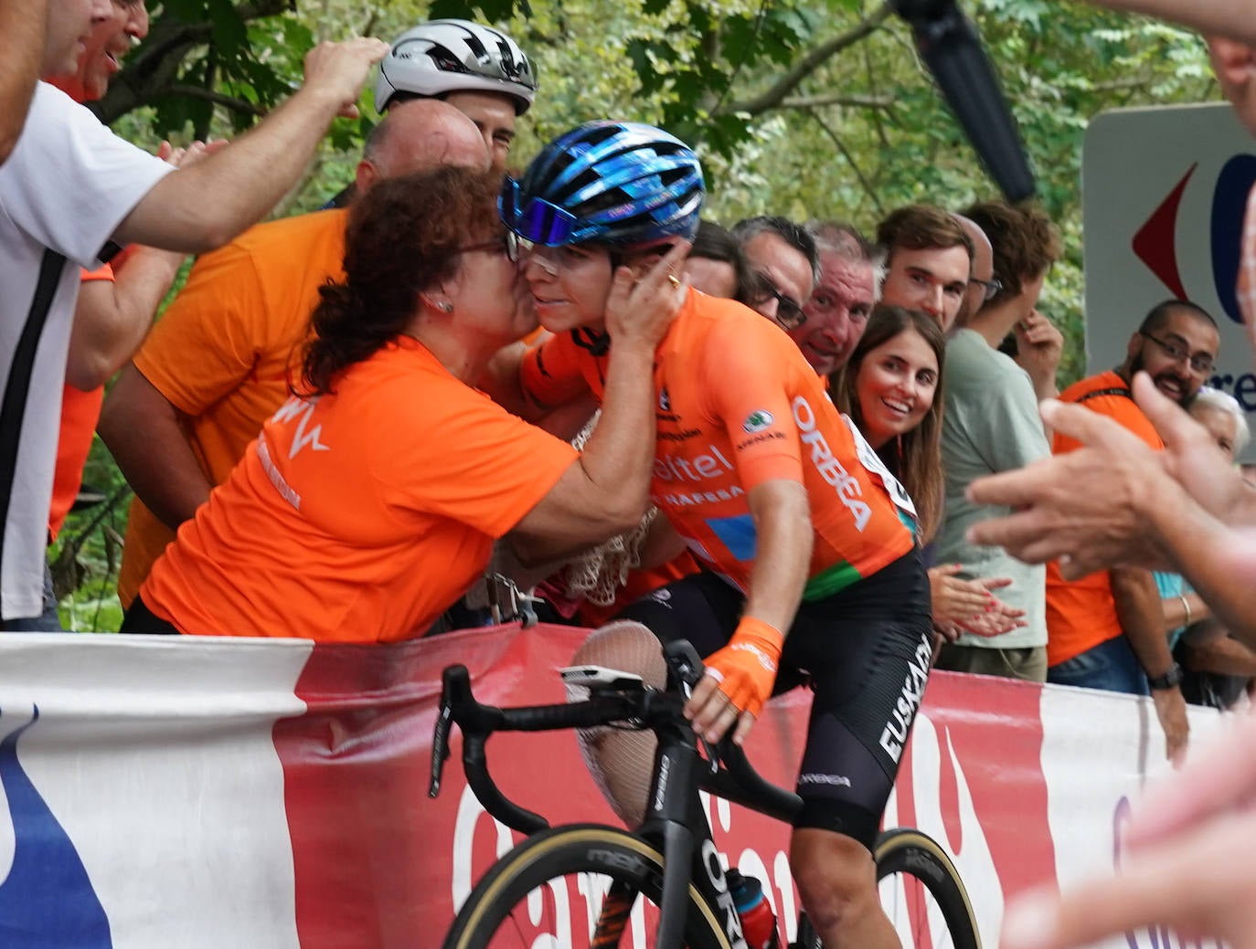 Vuelta a España | El emotivo gesto de la Ibai Azurmendi en el Vivero