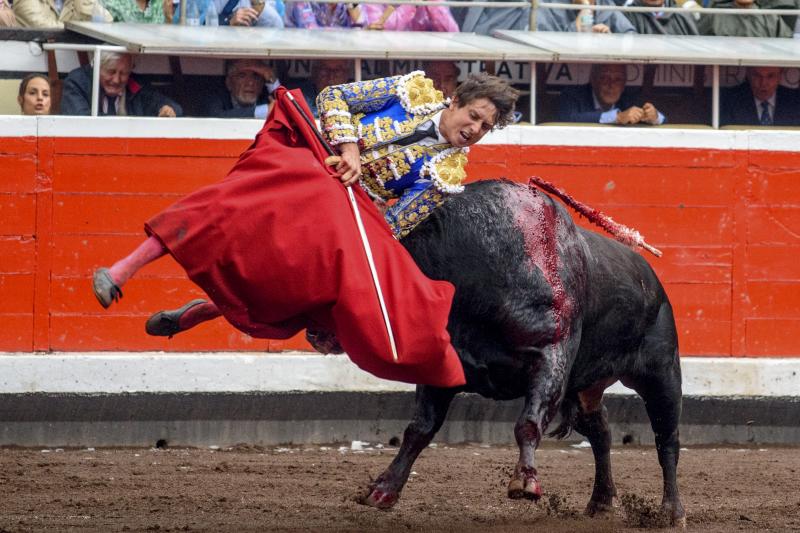 Fotos: Roca Rey salva la Feria con una tarde para el recuerdo