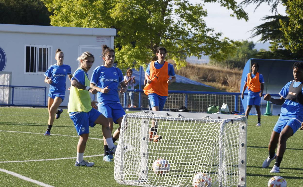 Las Gloriosas iniciarán la Liga el domingo 11 de septiembre (12.00 horas) en el feudo del Levante