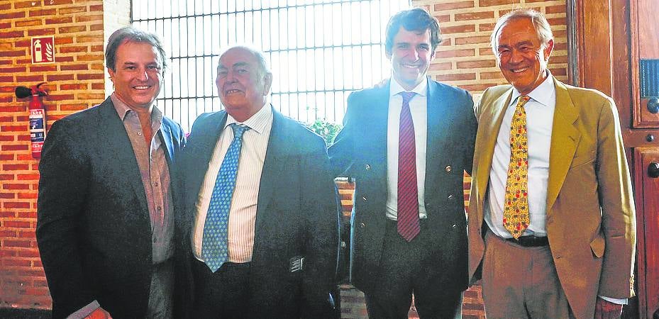Borja Domecq, Antonio Barandiarán, Carlos Domecq y José Domingo Ampuero. 