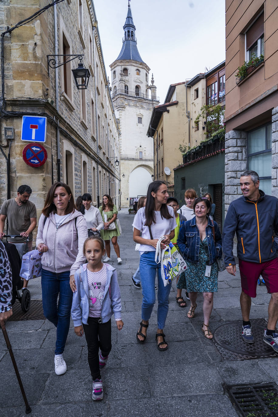 Fotos: Refugiados ucranianos hacen un vista turística por la &#039;almendra&#039;
